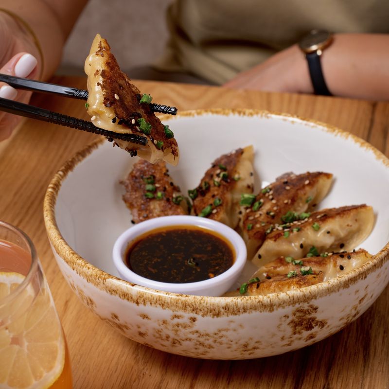 Dashi Gyoza